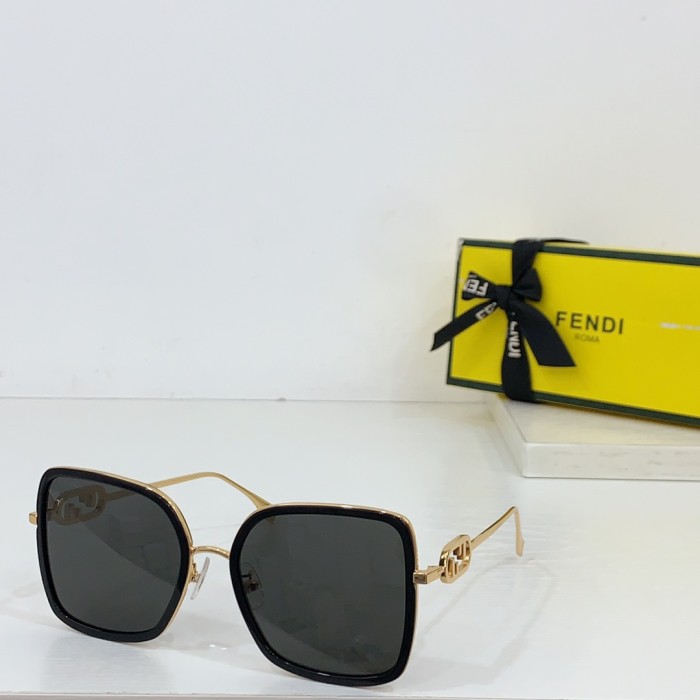 Fendi Sunglasses FD40201F SM011