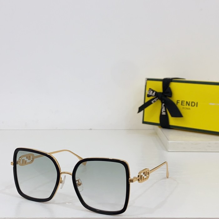 Fendi Sunglasses FD40201F SM011