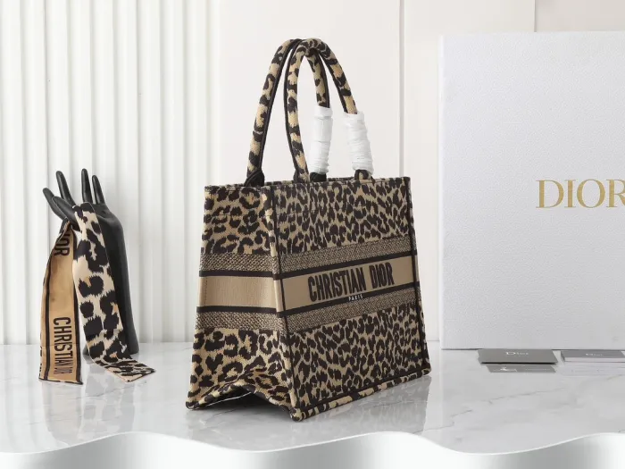 High quality Dior Book Tote 0175 LM042062 36-42cm