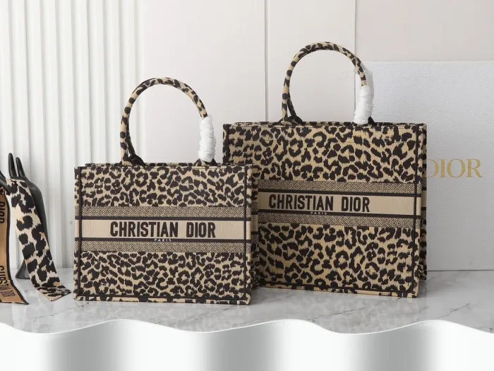 High quality Dior Book Tote 0175 LM042062 36-42cm