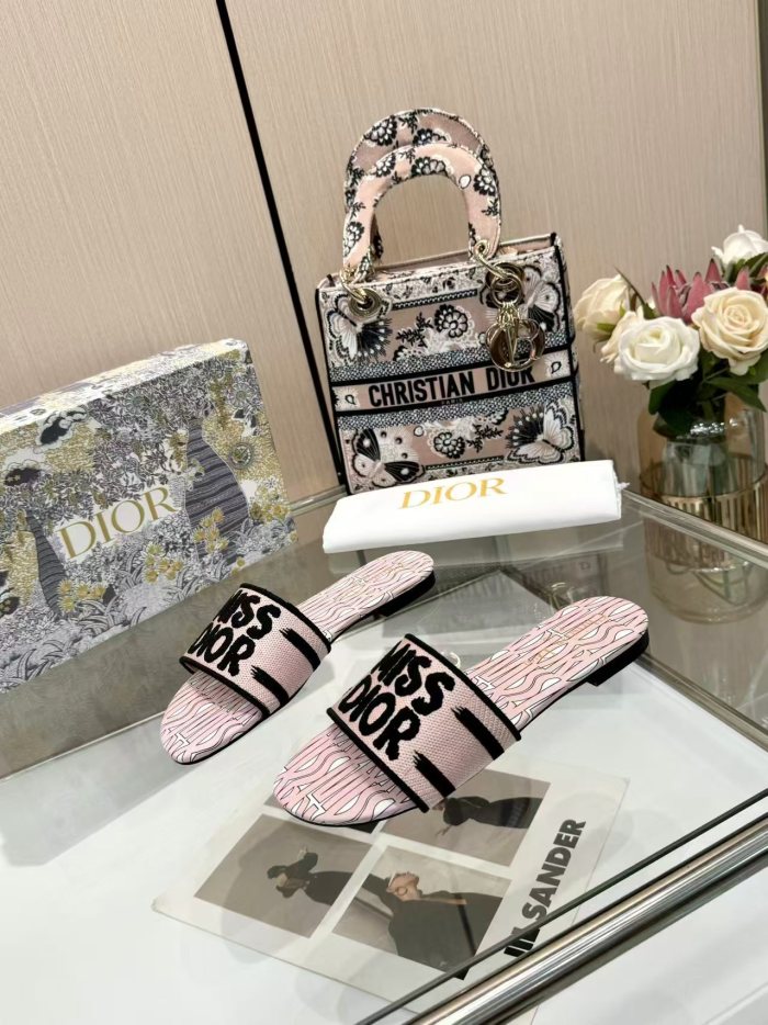 Dior shoes 042 HL061