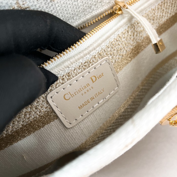 High quality Dior Lady D-Lite Bag 9921 LM082 17cm