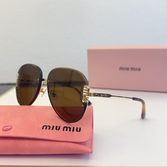 Miu Miu Sunglasses MU 90AV SM051