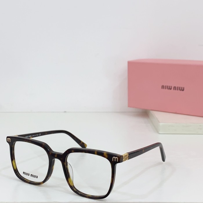 Miu Miu Sunglasses VMU61ZS SM041