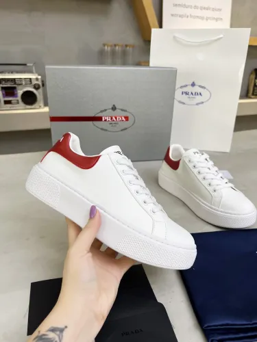 Prada 012 Casual shoes XM092