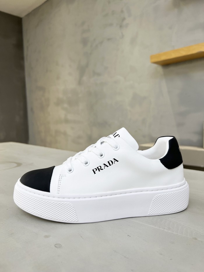 Prada 014 Casual shoes XM092
