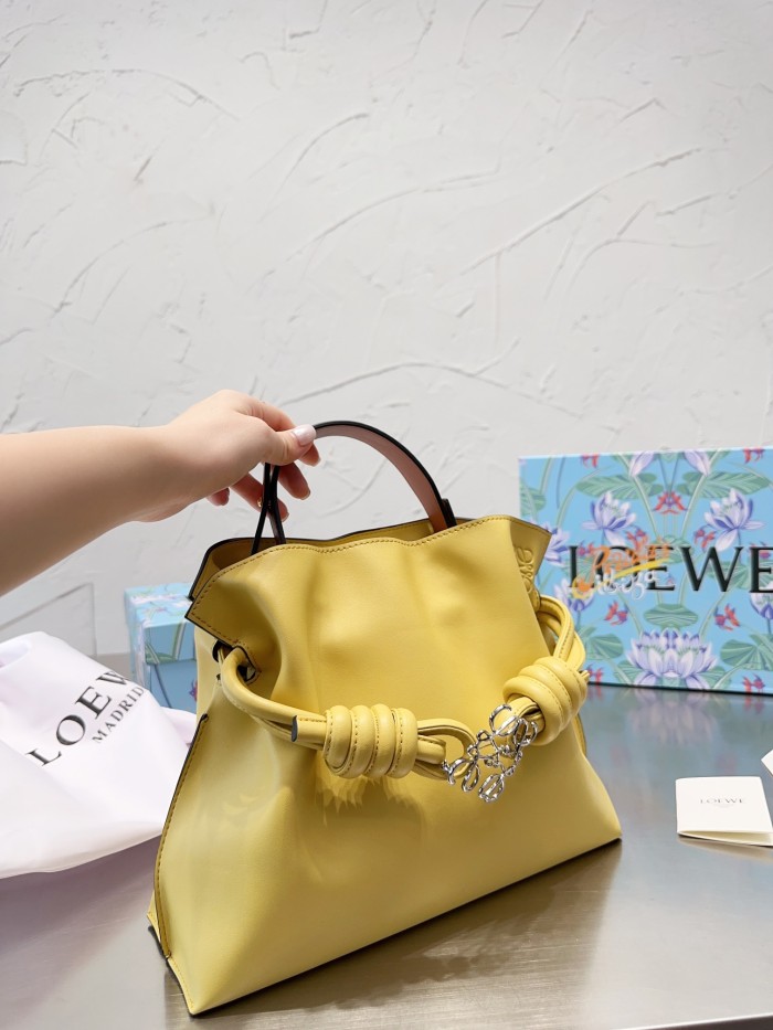 Loewe Flamenco Bag 008 LLS571 29cm