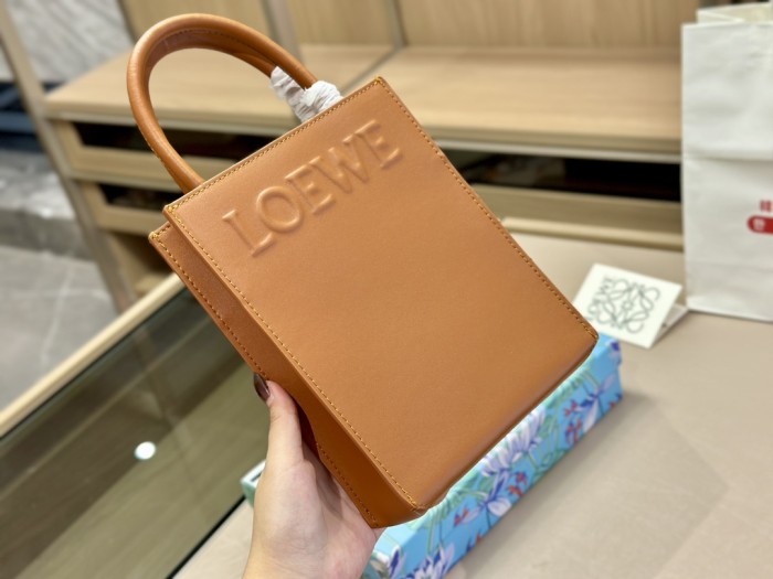 Loewe Standard Tote 014 LLS061 21cm