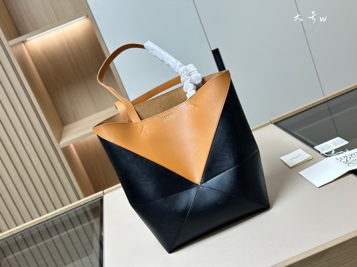 Loewe Puzzle Fold Bag 006 LLS061 25.5cm