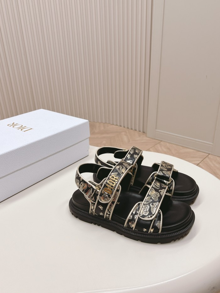 Dior shoes 045 HL052