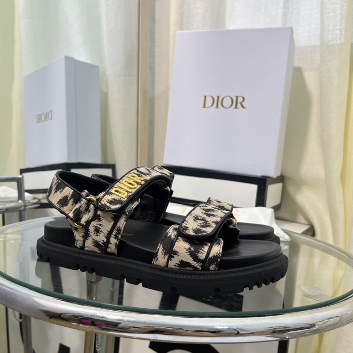 Dior shoes 046 HL052