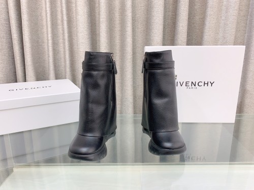 Givenchy 007 boots XM027