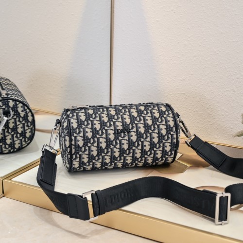 Dior Roller Bag 1087 LM061 21cm
