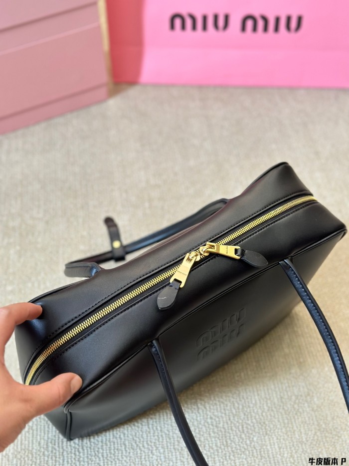 Miu Miu Handbag 003 DB502 35cm