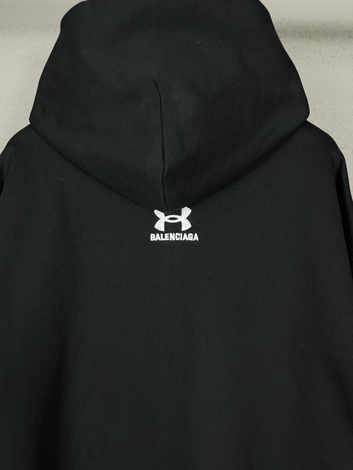 Balenciaga Sweatshirts 023