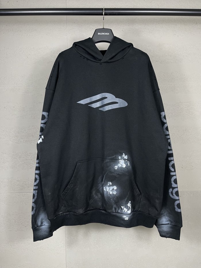 Balenciaga Sweatshirts 018