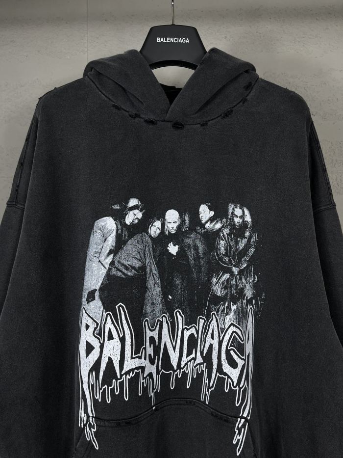 Balenciaga Sweatshirts 011