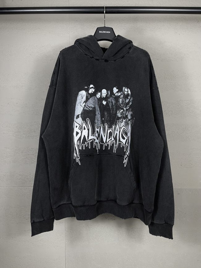 Balenciaga Sweatshirts 011