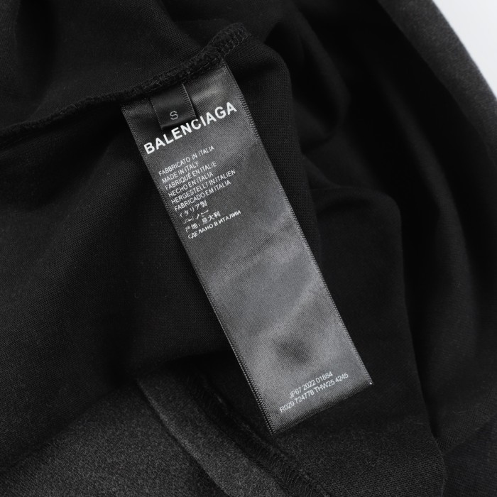 Balenciaga Sweatshirts 025