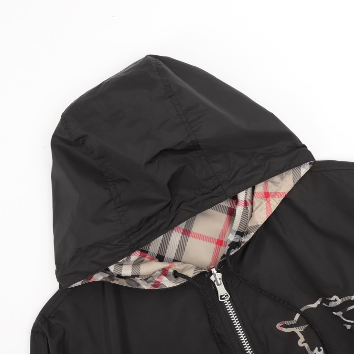 Burberry Reversible Jacket 002