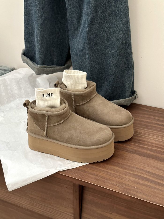 UGG shoes 024 BY071