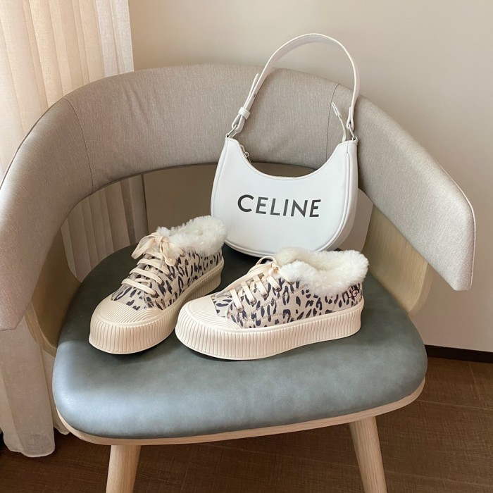 UGG shoes 017 BY012