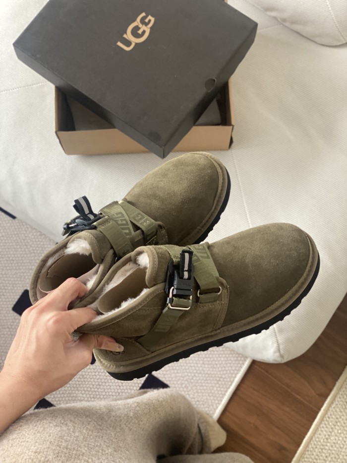 UGG shoes 028 BY042