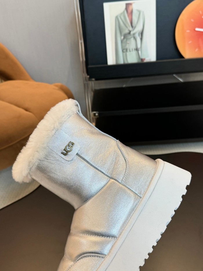 UGG shoes 023 BY052