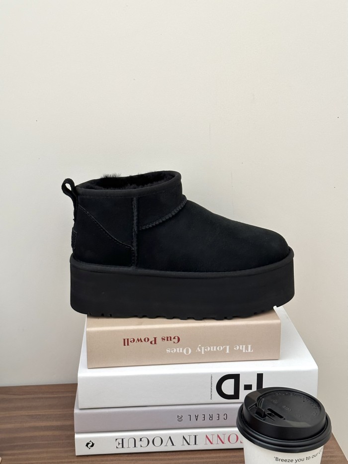 UGG shoes 024 BY071