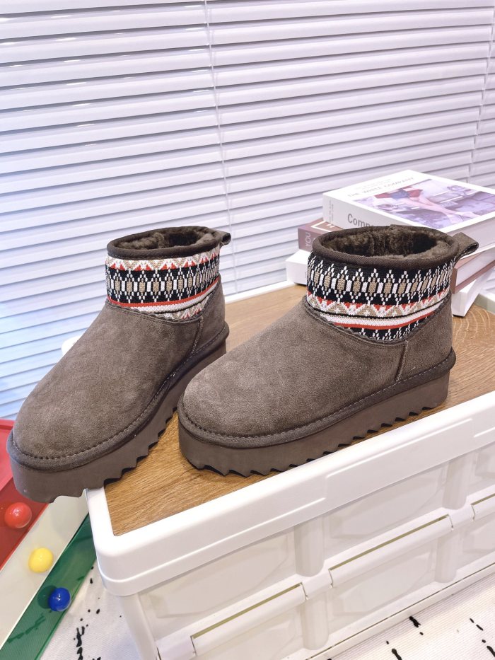 UGG shoes 022 BY002