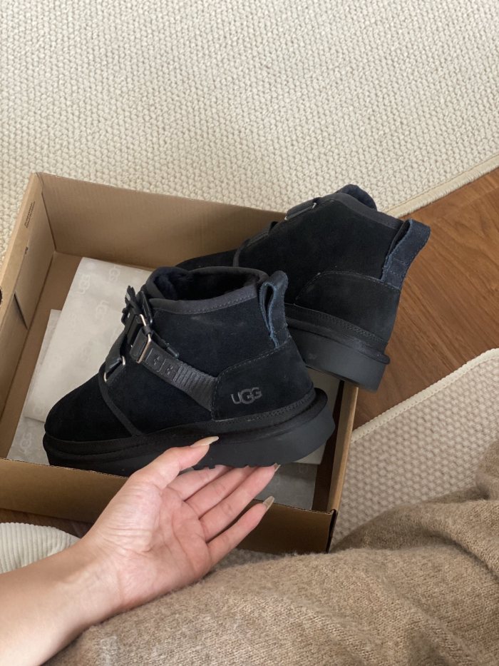 UGG shoes 028 BY042