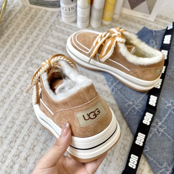 UGG shoes 018 BY032