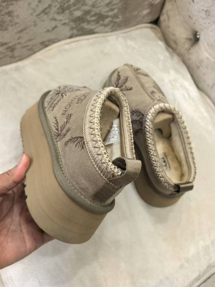 UGG shoes 014 BY091