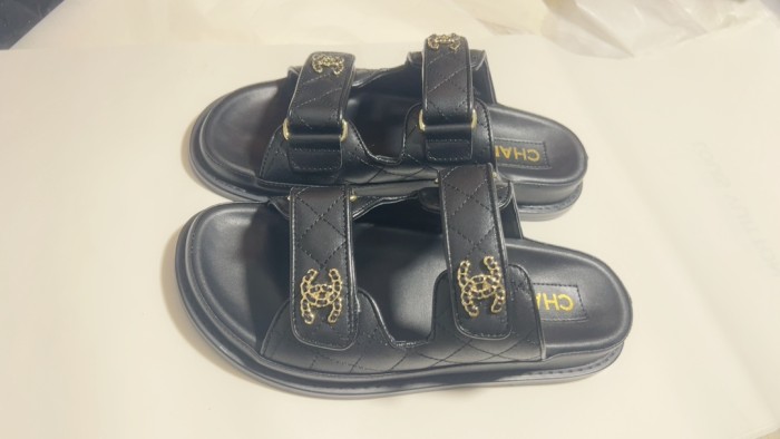 Chanel shoes 067 HL022