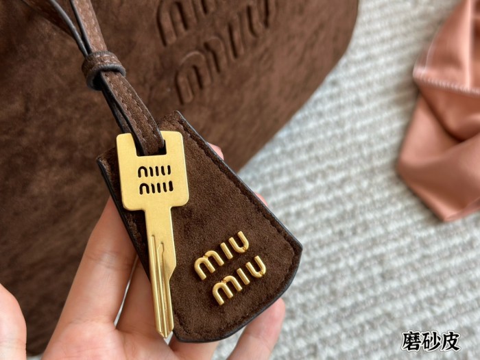 Miu Miu Handbag 006 DB532 35cm