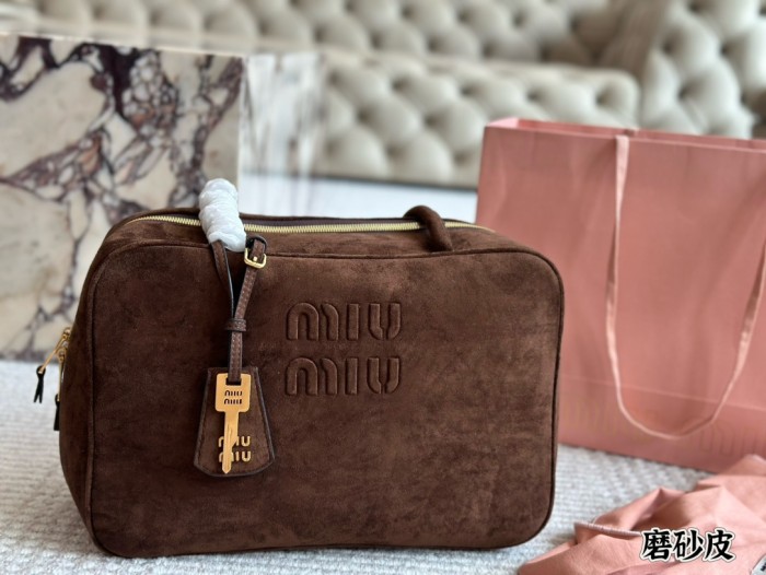 Miu Miu Handbag 006 DB532 35cm
