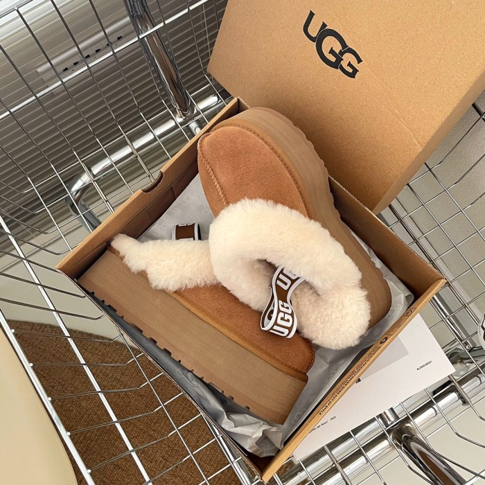 UGG shoes 031 BY071