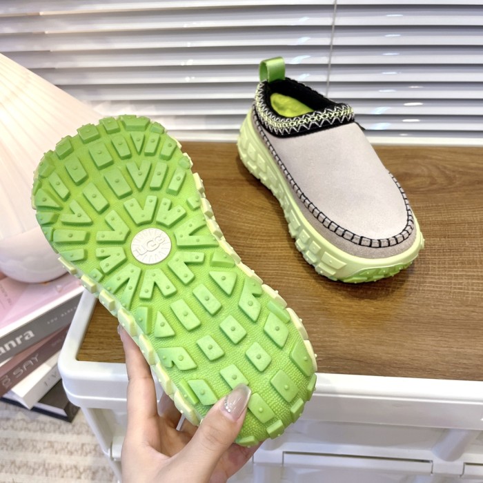 UGG shoes 039 BY002