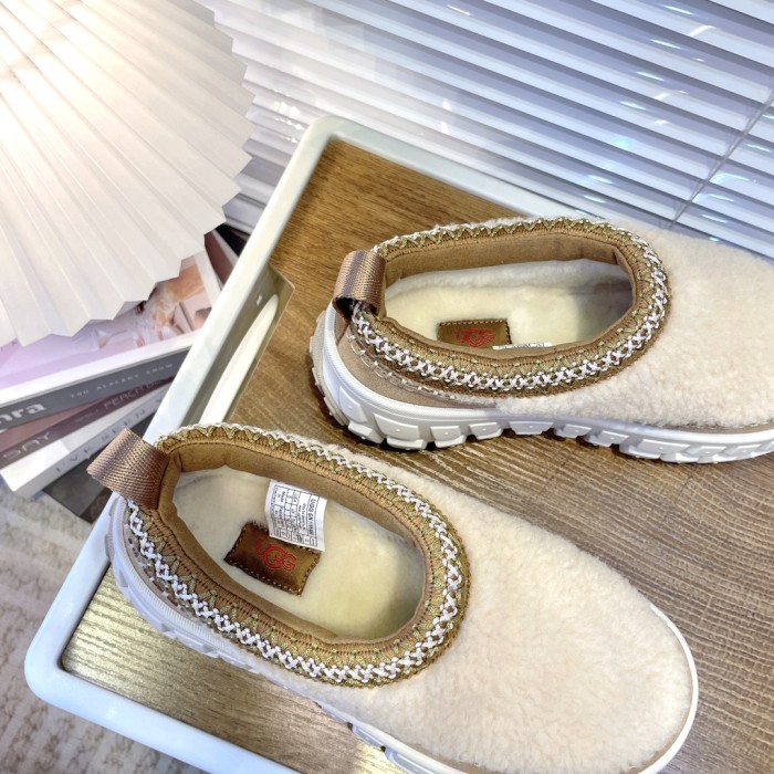 UGG shoes 039 BY002
