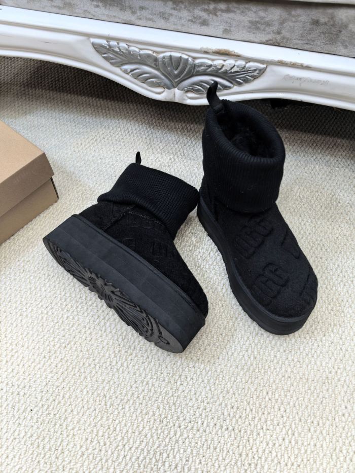 UGG shoes 040 BY022