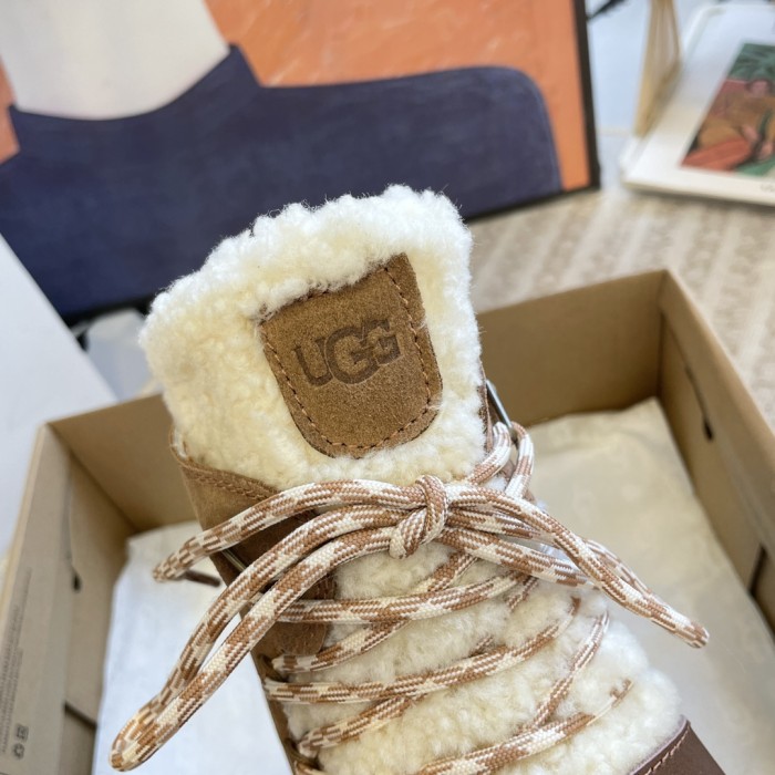 UGG shoes 035 BY072