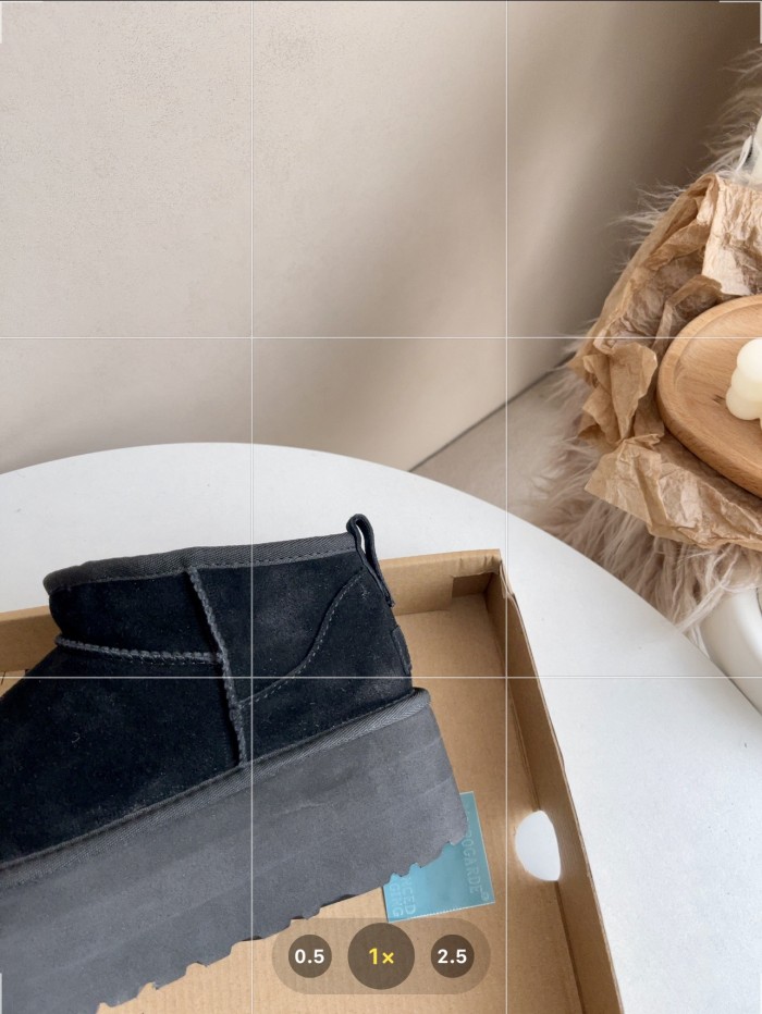 UGG shoes 030 BY071