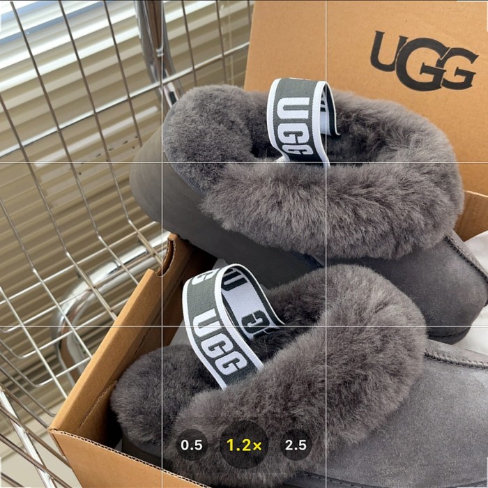 UGG shoes 031 BY071