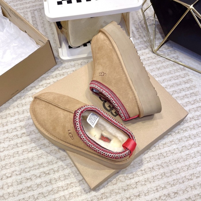 UGG shoes 029 BY071