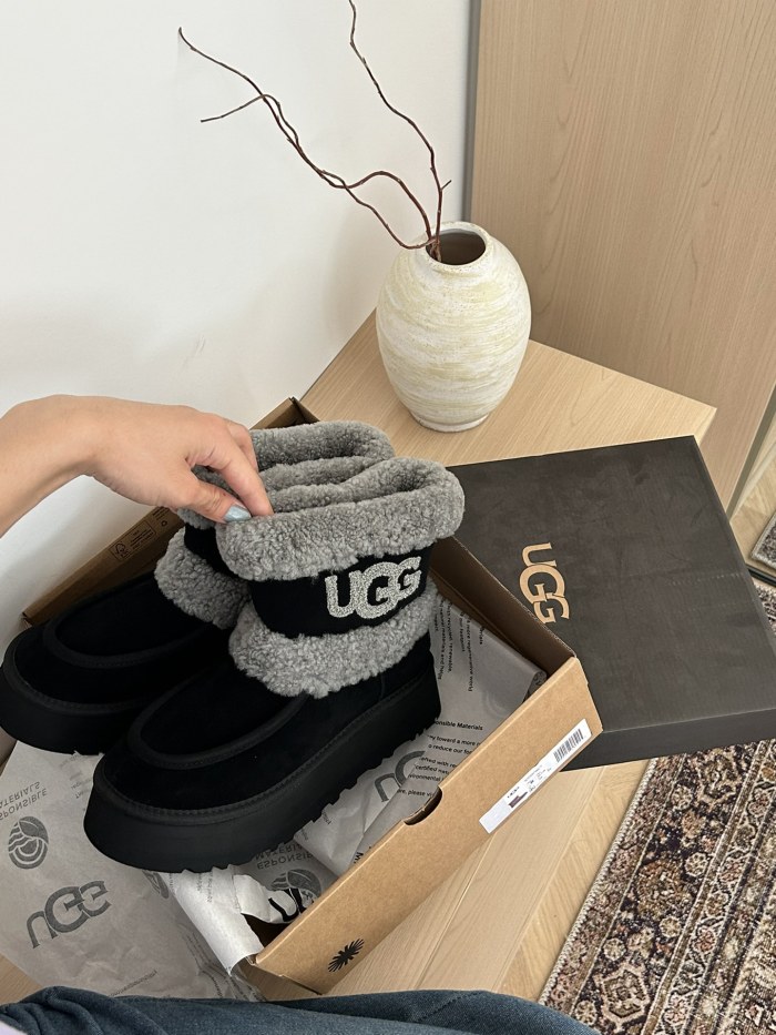 UGG shoes 036 BY002