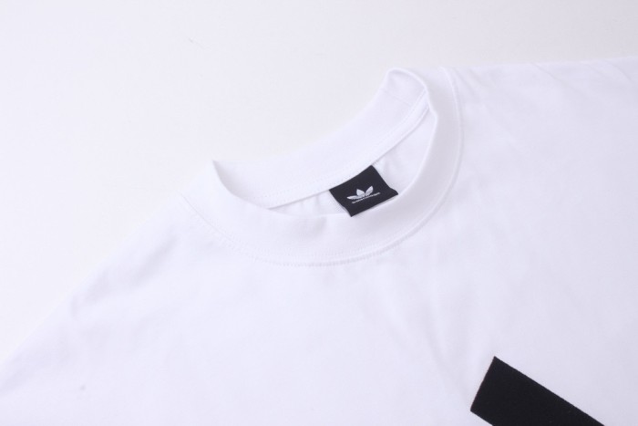 Balenciaga Sweatshirts 034