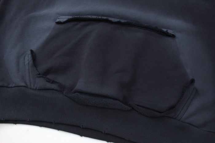 Balenciaga Sweatshirts 031