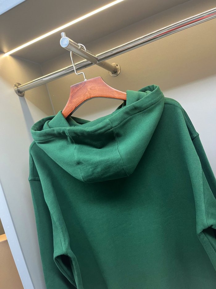 Burberry Sweatshirts 011