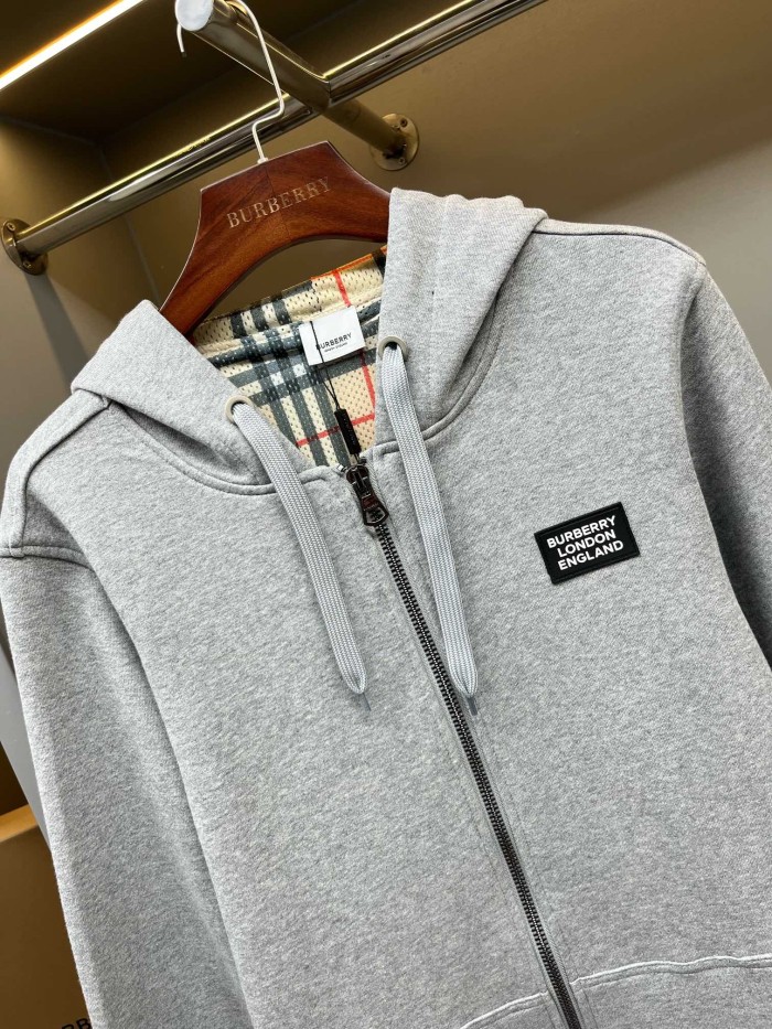 Burberry Sweatshirts 008