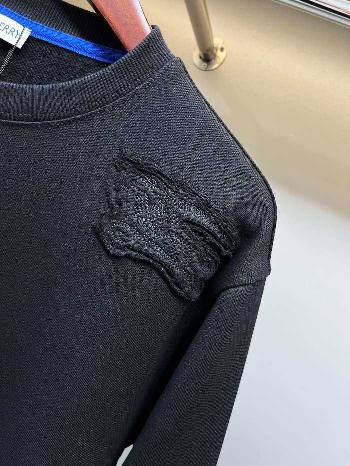 Burberry Sweatshirts 012